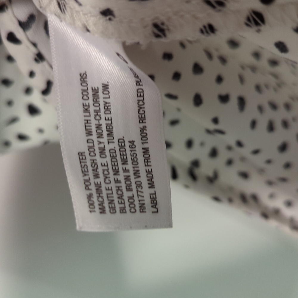 White Polka Dot Spaghetti Strap Cami - Picture 4 of 4